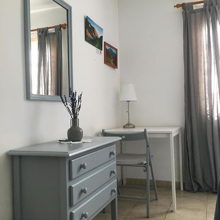 Apartamento Familiar Con Piscina Con Wi Fi En Los Cristianos Los Cristianos  Exteriör bild
