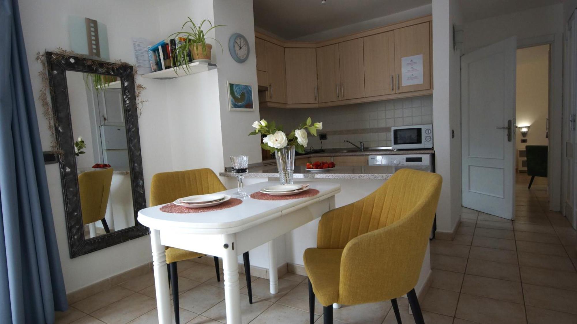 Apartamento Familiar Con Piscina Con Wi Fi En Los Cristianos Los Cristianos  Exteriör bild
